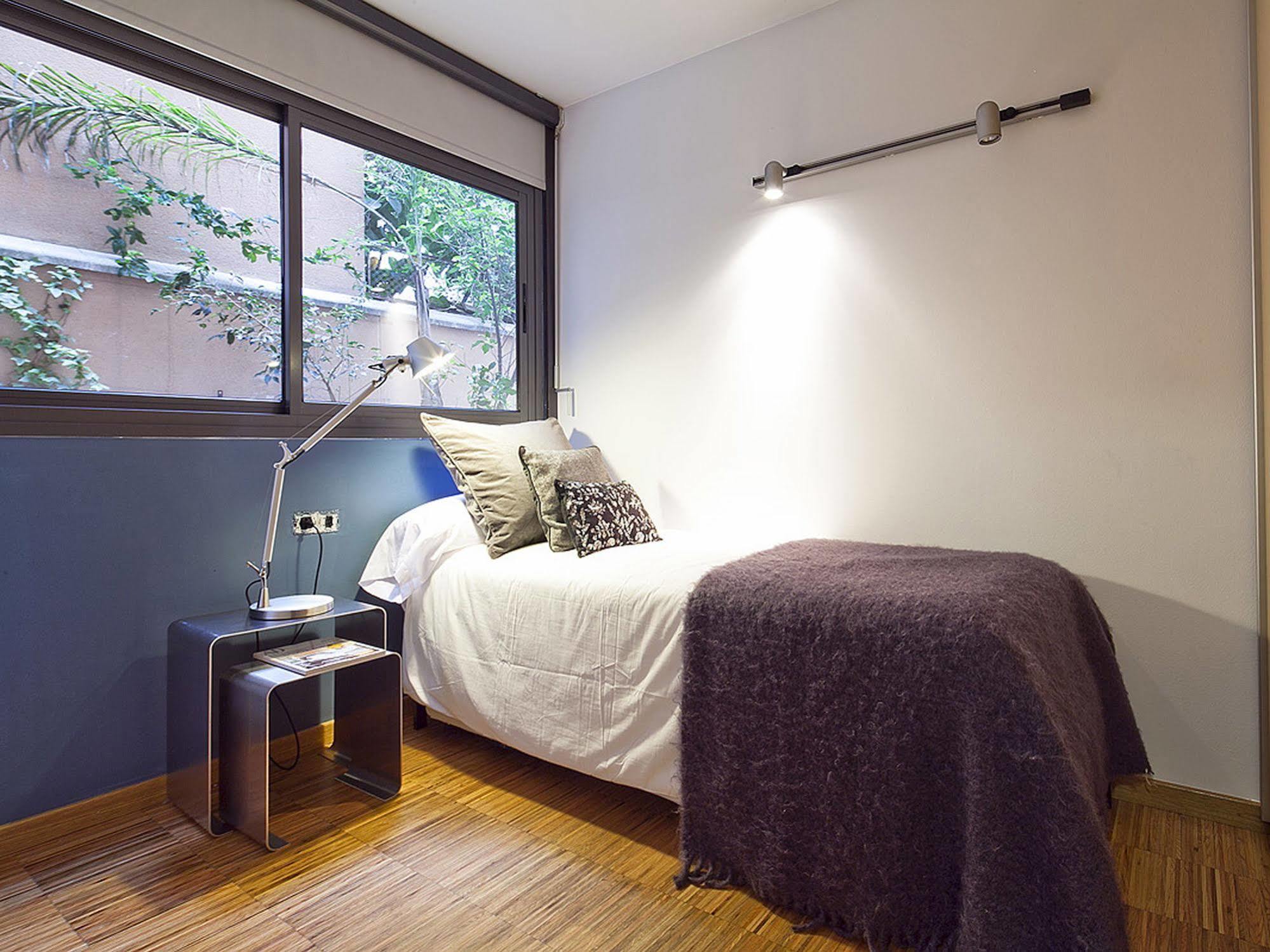 My Space Barcelona Park Gueell Apartments Exterior photo